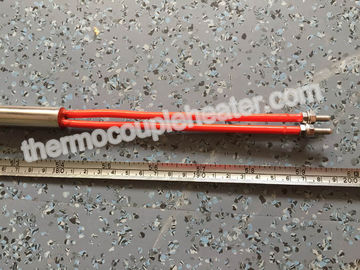 내부에 연결된 찬 핀을 가진 장수 길이 2000MM 카트리지 히이터